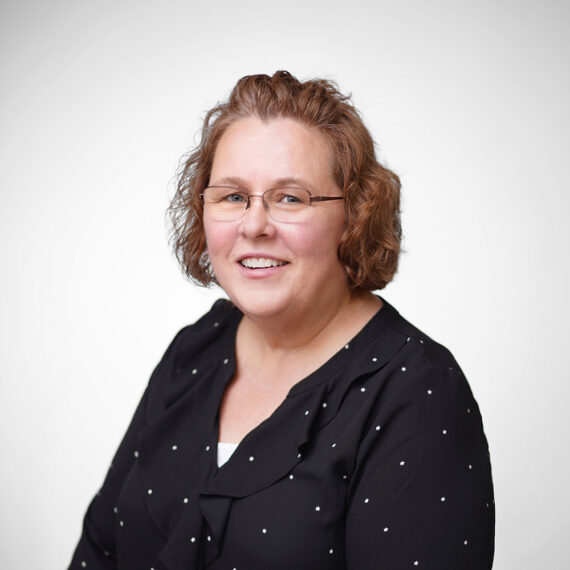 tammy brown headshot